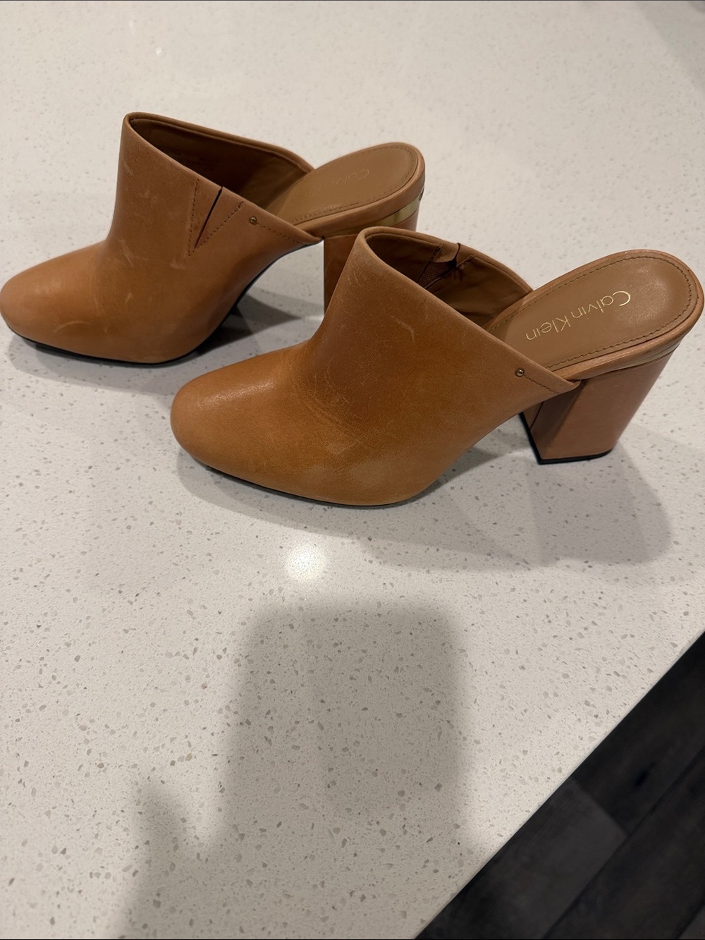 Calvin Klein Cantha  Leather Block Heel Mules in Almond Tan Size 7 New with tag